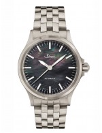 Sinn 556 I Mother-of-pearl S 五目鋼帶款